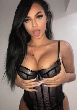 Natalie Fox