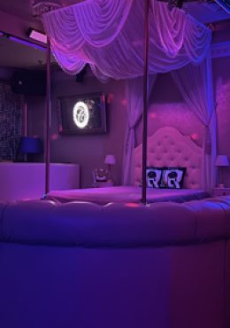 Giacomo strip club
