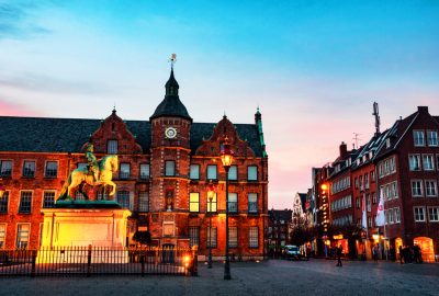 Dusseldorf city guide.Altstadt.02 Altstadt in the twilight Dusseldorf