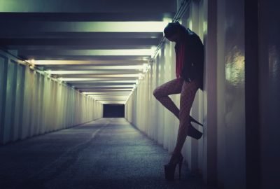 Liverpool street hooker waiting in a tunnel