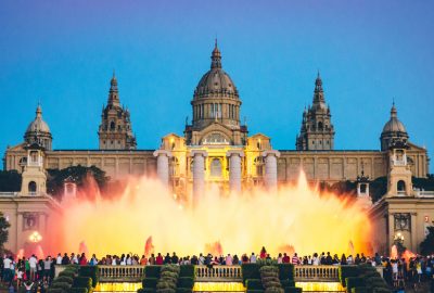Barcelona city guide.Magic Fountain of Montjuic.02 Magic Fountain of Montjuic in front of the Palau Nacional in Barcelona by night
