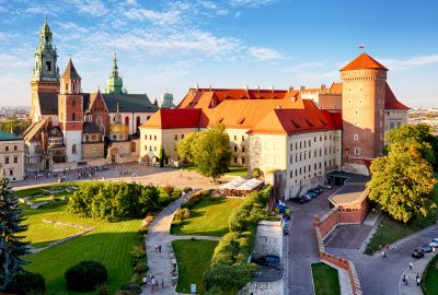 Krakow city guide.Wawel Castle.02 Wawel Castle complex at the left bank of the Vistula River in Kraków