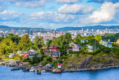 Oslo city guide.Oslo Fjord.01 Oslo Fjord bay with colourful houses on the shore