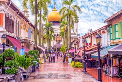 Singapore city guide.Masjid Sultan.02 The Sultan Mosque (Masjid Sultan) in the Kampong Glam district of Singapore