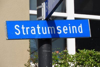 Eindhoven city guide.Stratumseind.02 Street sign indicating the beginning of Stratumseind in Eindhoven