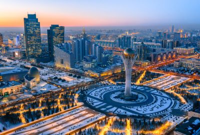 Astana city guide.Baiterek Tower.01 Astana and its Baiterek Tower seen from above